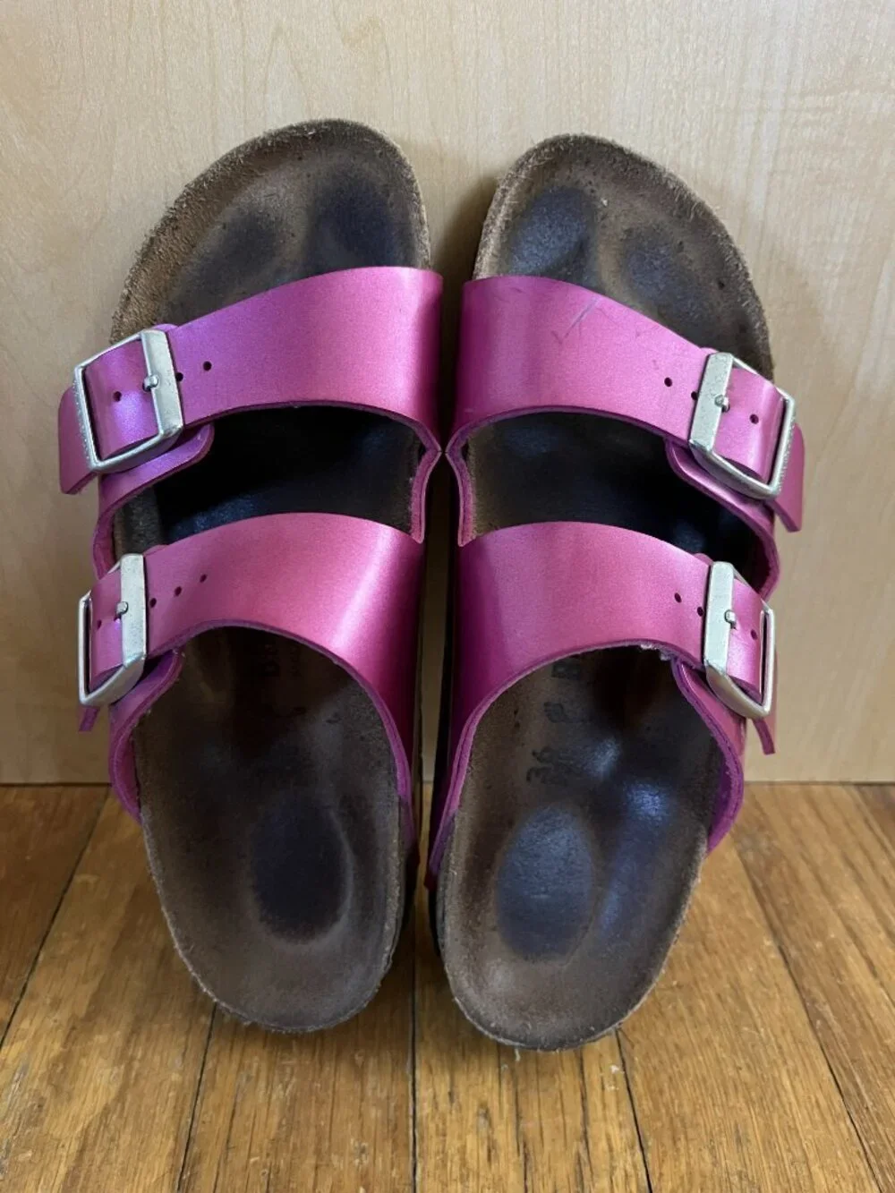 Arizona 2 Strap Classic Birkenstock Sandals 36 Hot Pink Patent Leather